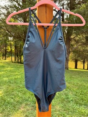 3/$30 🌈 Xhilaration $30 XS Swimsuit Dark Teal One-Piece